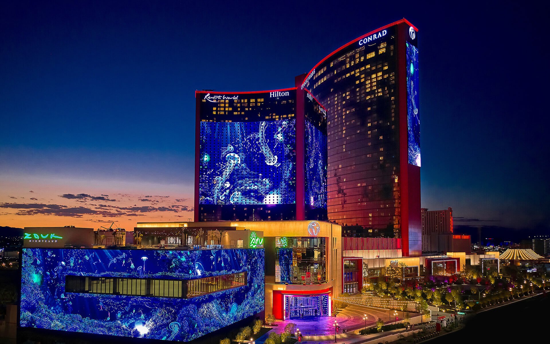 Resorts World Part 1 ♥️ its a great calm resort thats a little farther, planet hollywood las vegas