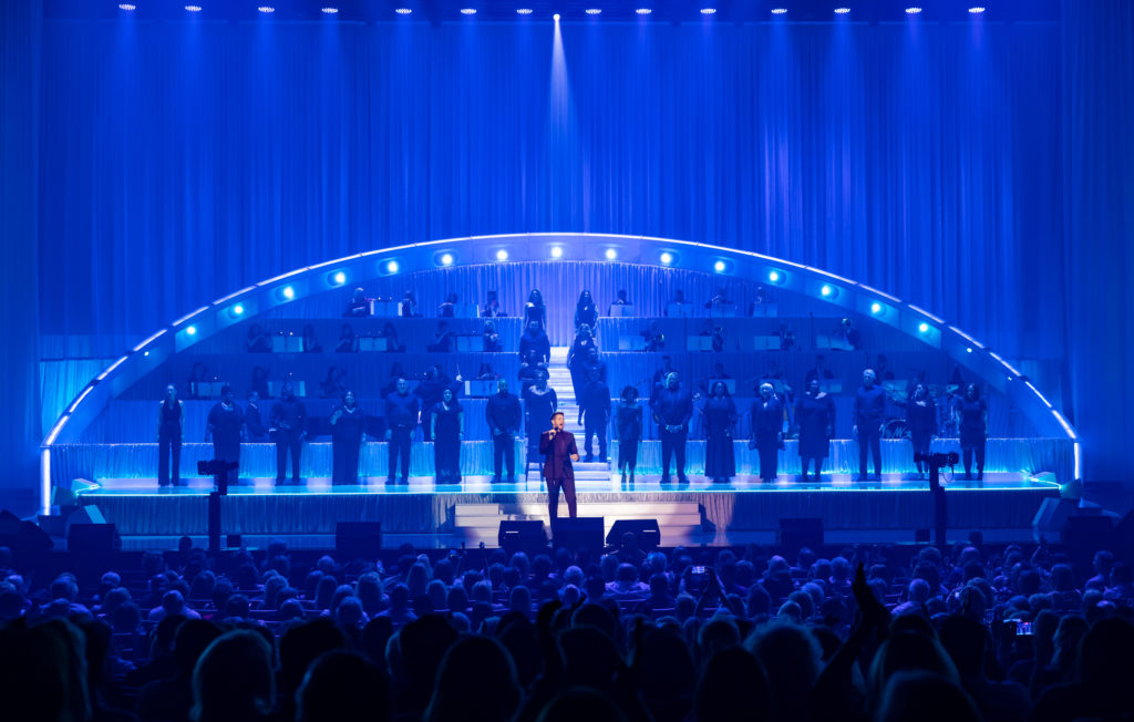 patric gray Michael buble photo
