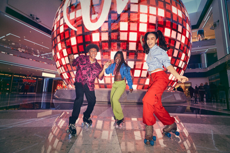 ResortsWorld Campaign 2023 RollerSkaters