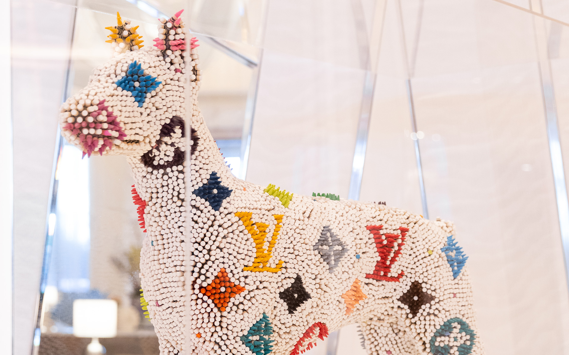 LOUIS-VUITTON DOBERMAN