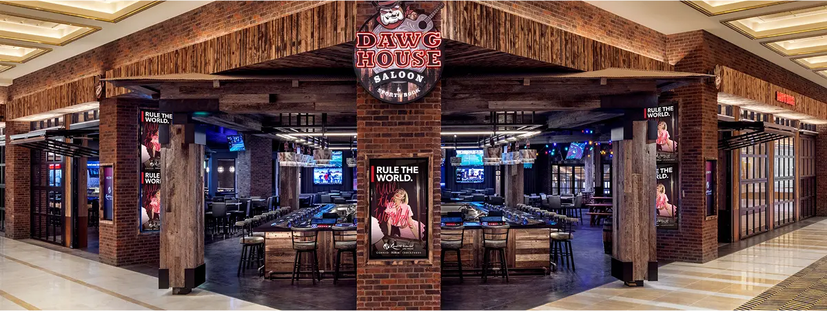dawg house saloon entrance